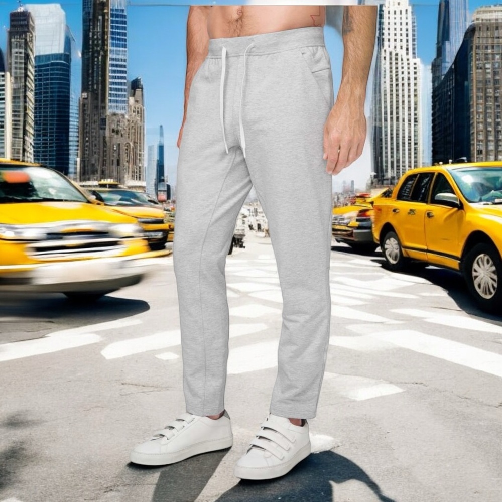 Lululemon City Sweat Pant 31" in Heathered Ultra Light Grey / Sea Salt Sz L